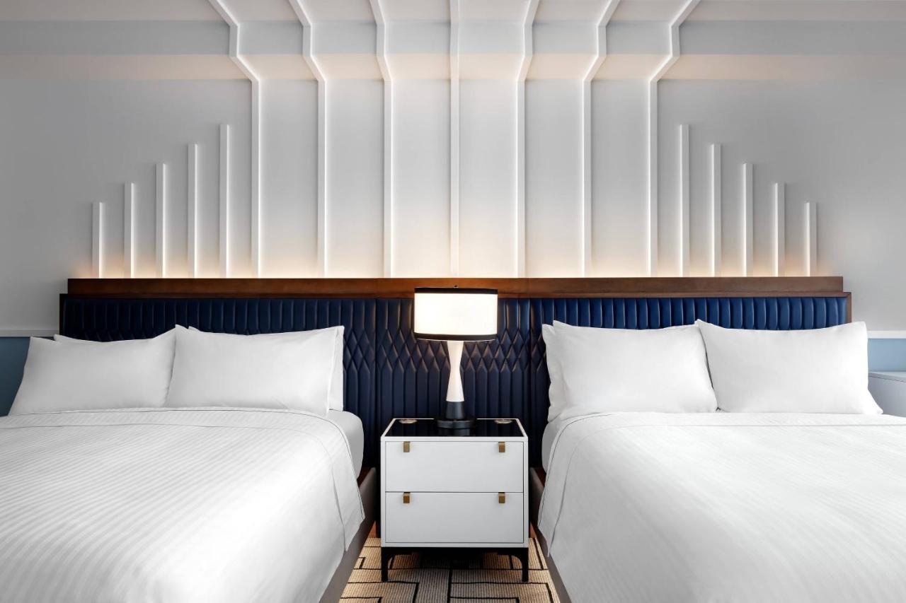 Hotel Cadillac & Club, Autograph Collection